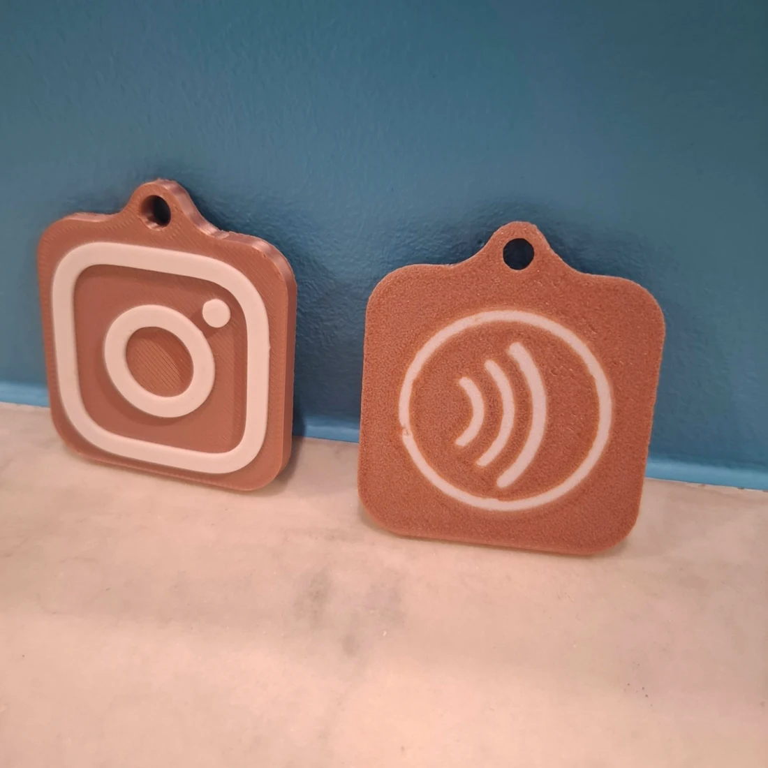 Porte clef NFC Instagram